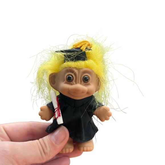 Russ graduation troll doll- black gown- yellow hair , cap gown tassel diploma - Picture 1 of 5